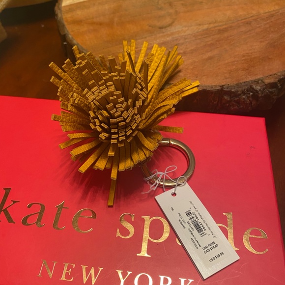 Kate Spade Tassel key chain NWT - Picture 4 of 4